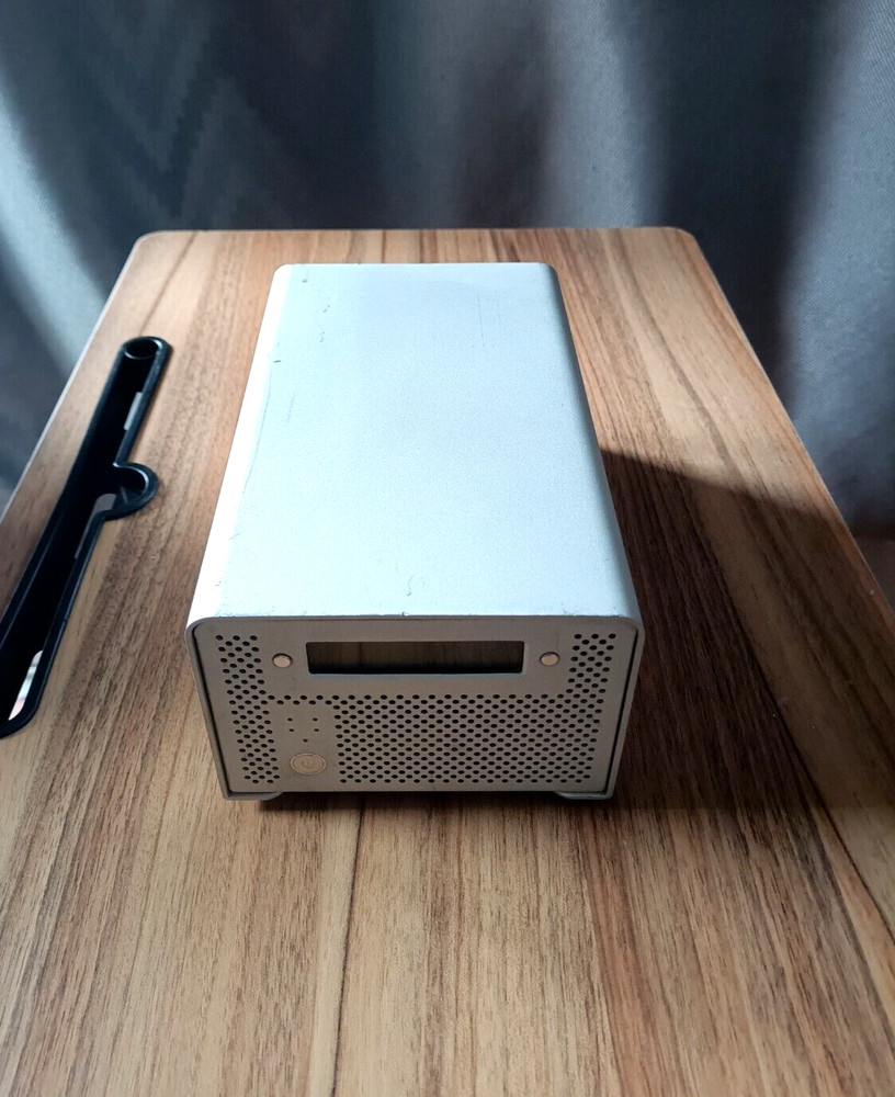 CalDigit VR2 4TB RAID External Storage Drive
