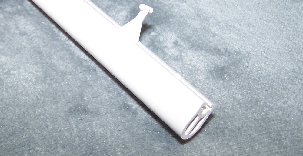 Poly/Vinyl Plantation Shutter Vane Connector - Triangle Base