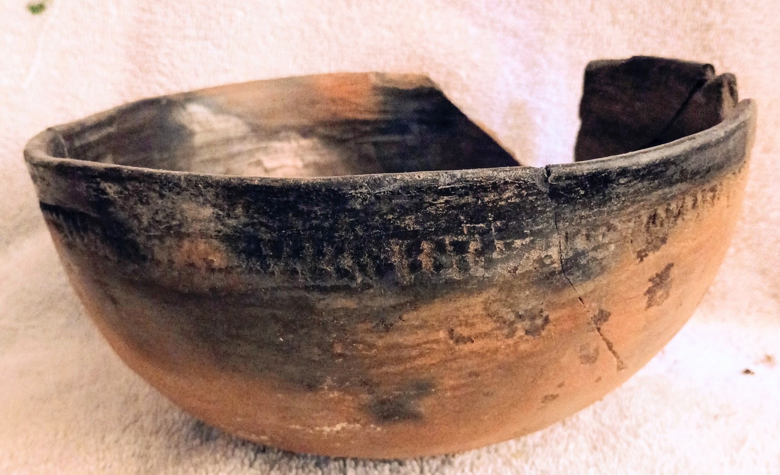Great Antique Ancestral Pueblo Onion Skin Bowl