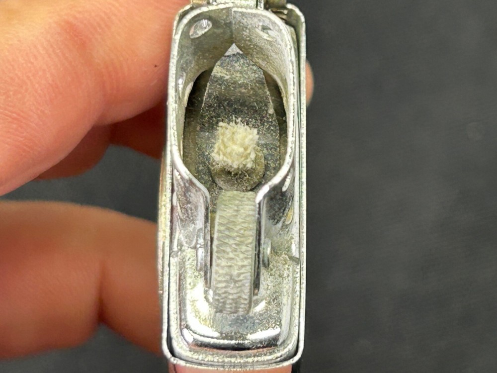 Vintage US Navy VT-31 Lighter