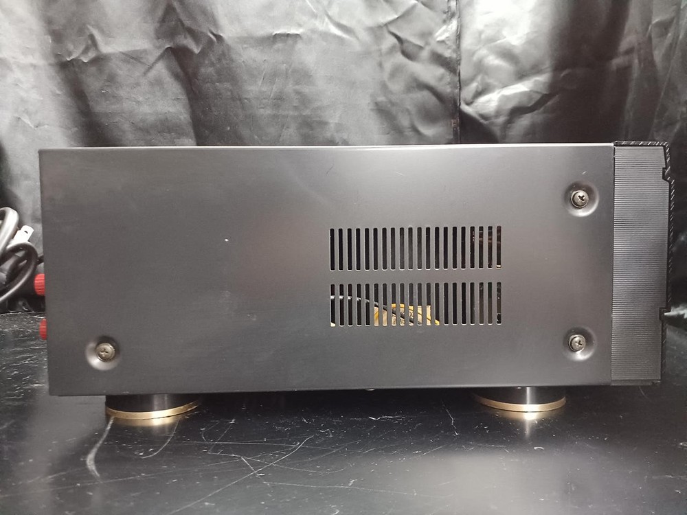 DENON PMA-690 Integrated Amplifier Junk #BE11986