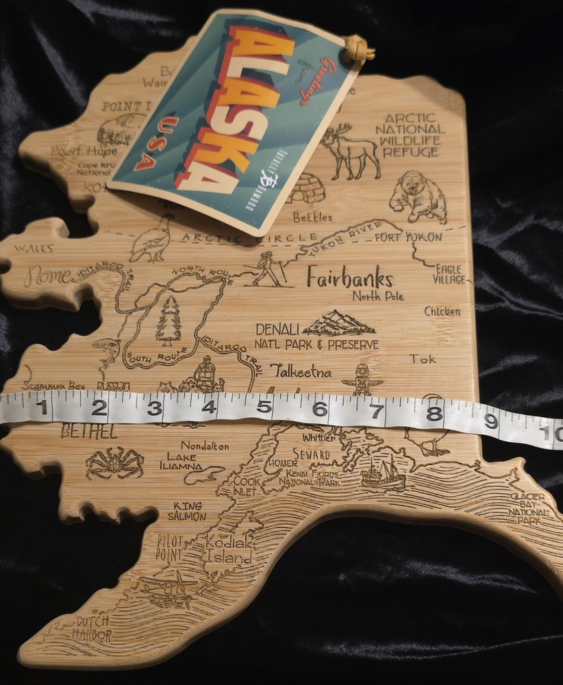NWT Bamboo State Cutting Board Alaska Map State