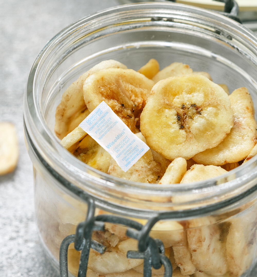 0.5 Gram 300 Pack Silica Gel Packets Color Indicating Dessicant Food Grade NP