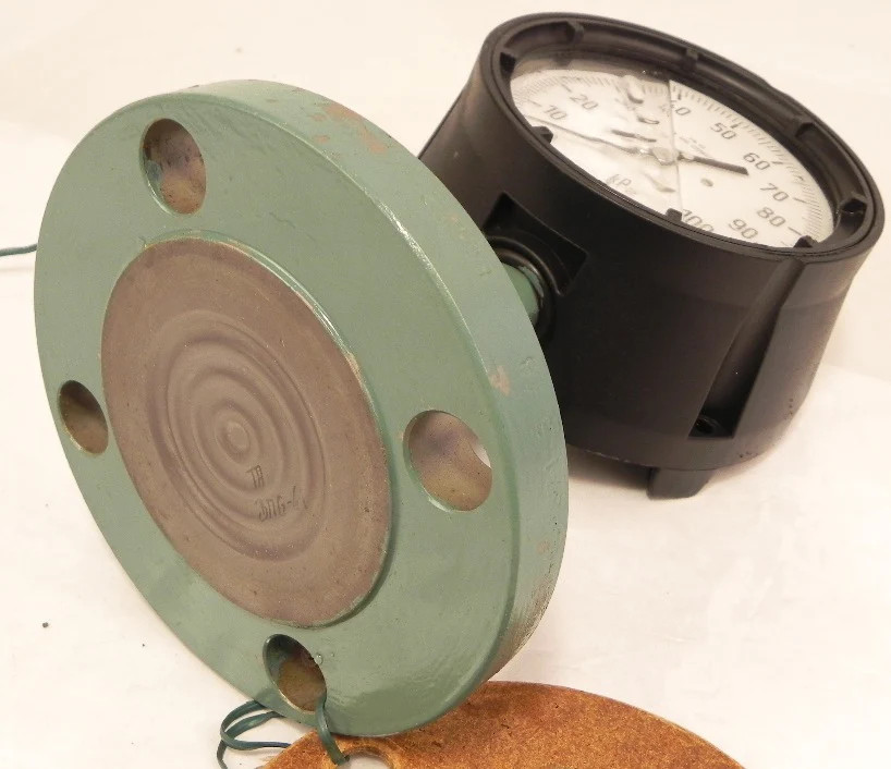 Wika Gauge 4-1/2" Liquid Filled