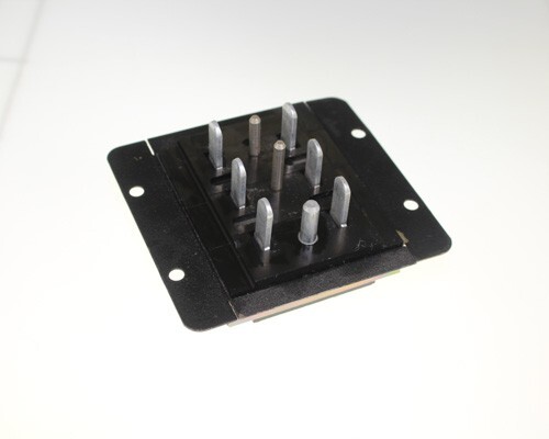 P506SB Beau 6-Pin Plug Connector Shallow Bracket Side