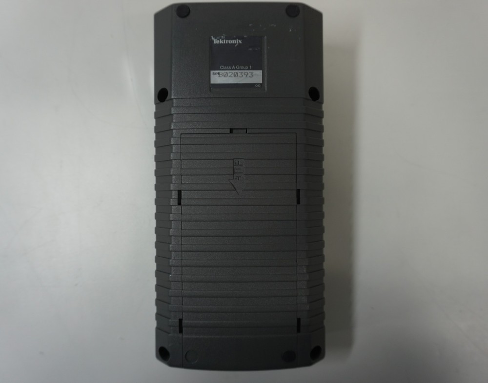 Tektronix SDA 601 Digital Analyzer w/ Tektronix AC Adapter