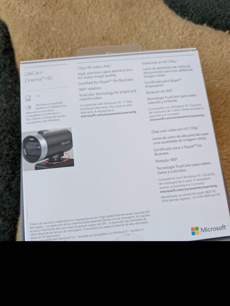 NEW Microsoft LifeCam Cinema,Webcam with built-in noise cancelling Microphone, L