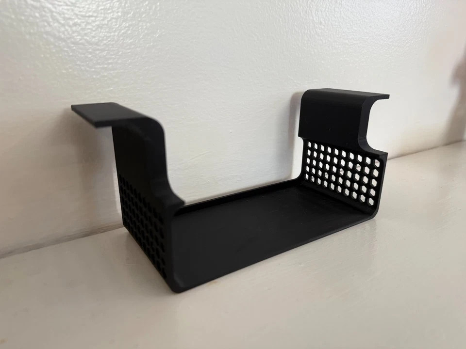 Focusrite Scarlett 2i2 3rd Generation Under-Desk Mount