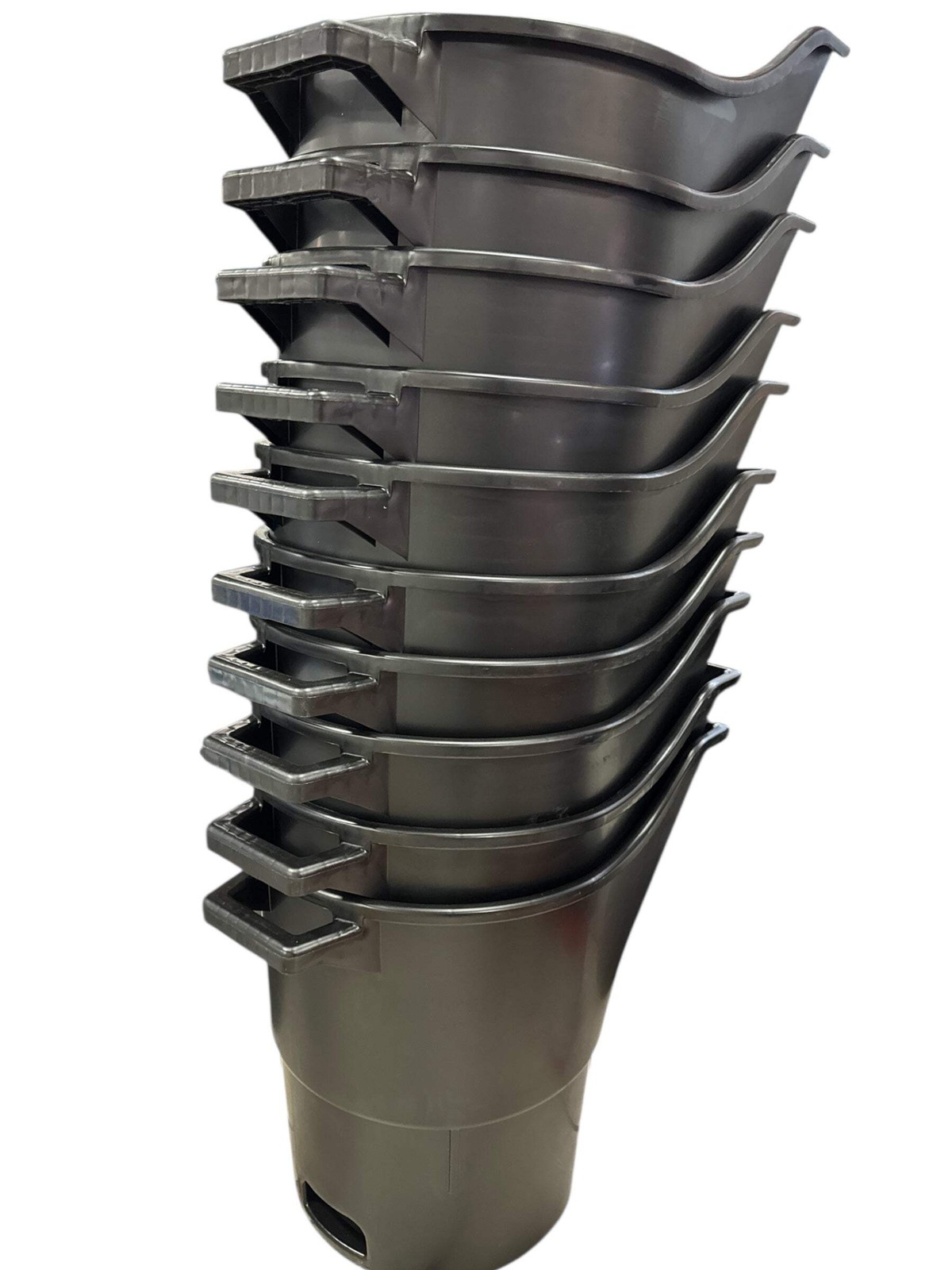 CC3011 – Catchy 30 Gallon Trash Can (28" High x 22" Wide)