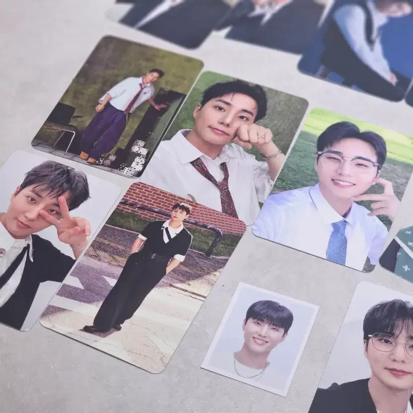 K-Gee+Day6 Photo Card Bundle - Pre-Owned