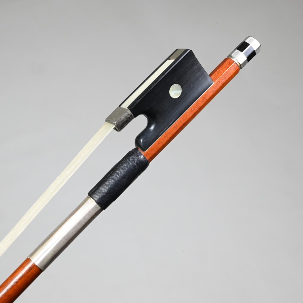 TAKASU Violin Bow (Intermediate), 4/4, Japan - Pernambuco