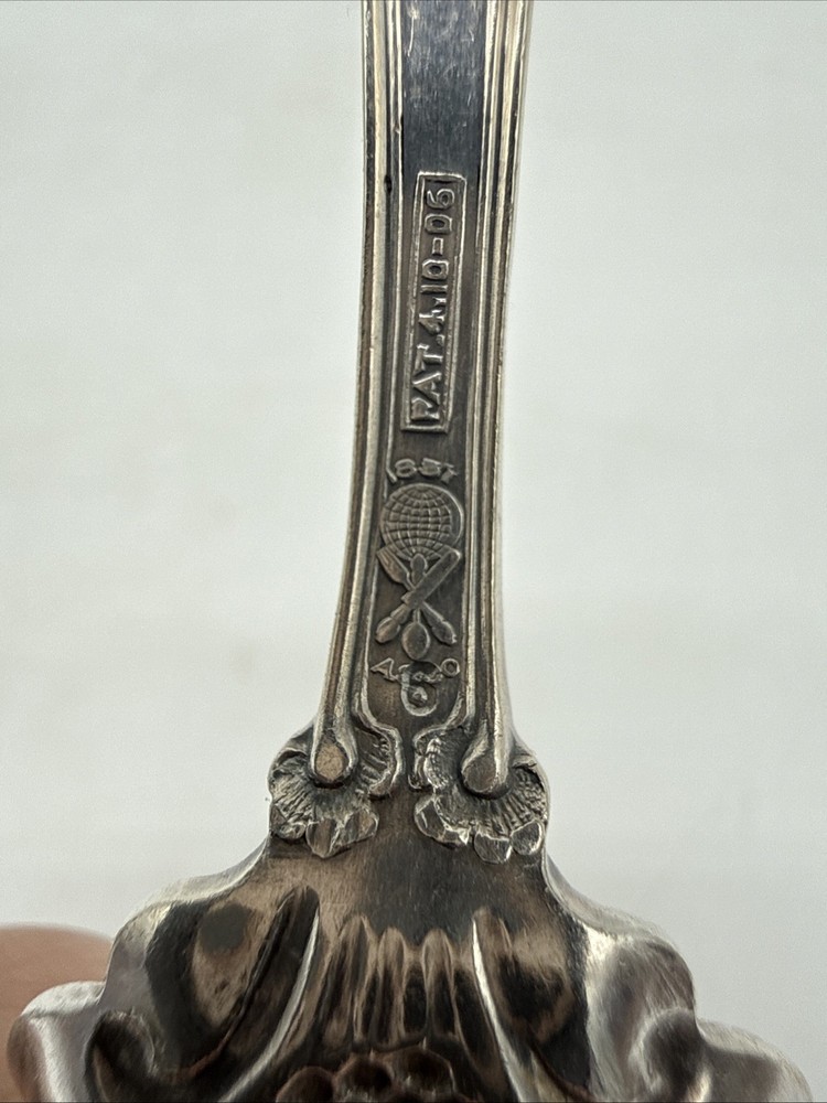 Roger & Bros Grape Pattern Triple Plate Flatware 6" Ornate Bowl Grapefruit Spoon