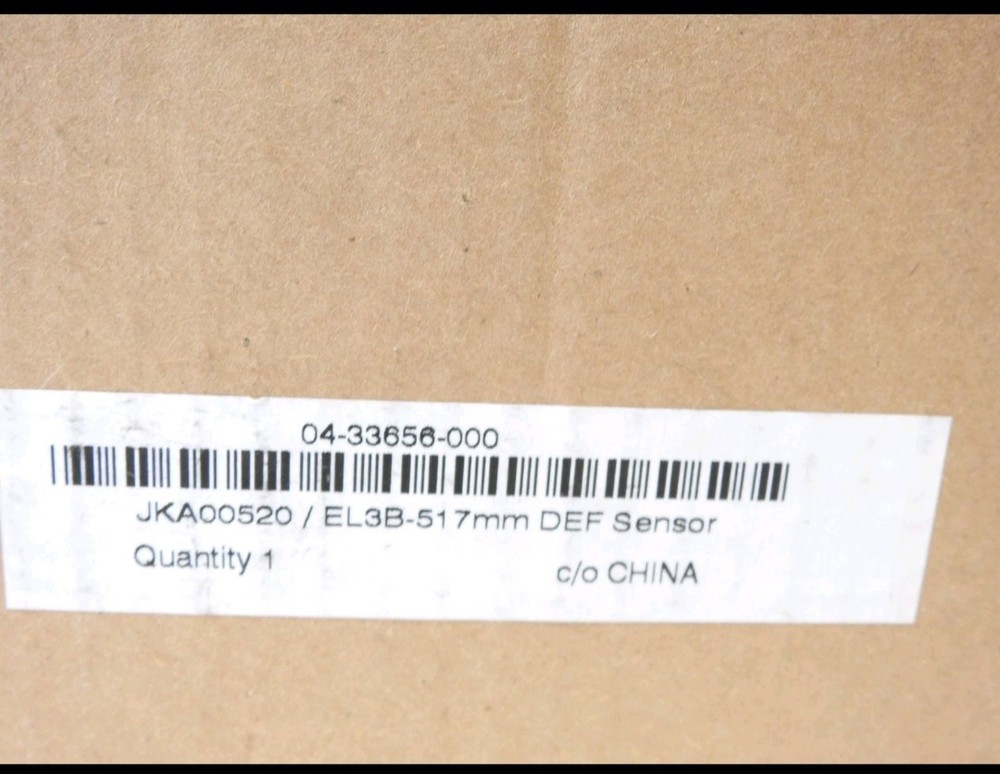 NEW FREIGHTLINER/WESTERNSTAR DEF HEADER 04-33656-000
