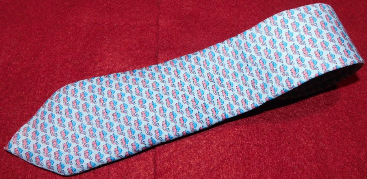 BOY'S VINEYARD VINES MADE IN U.S.A. LIGHT BLUE/PINK/BLUE FISH MOTIF TIE.