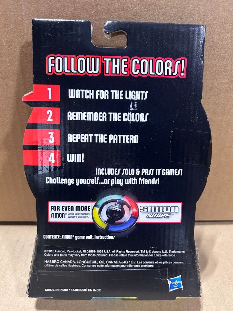 Hasbro B0640000 Simon Micro Series Game Single - Multicolor