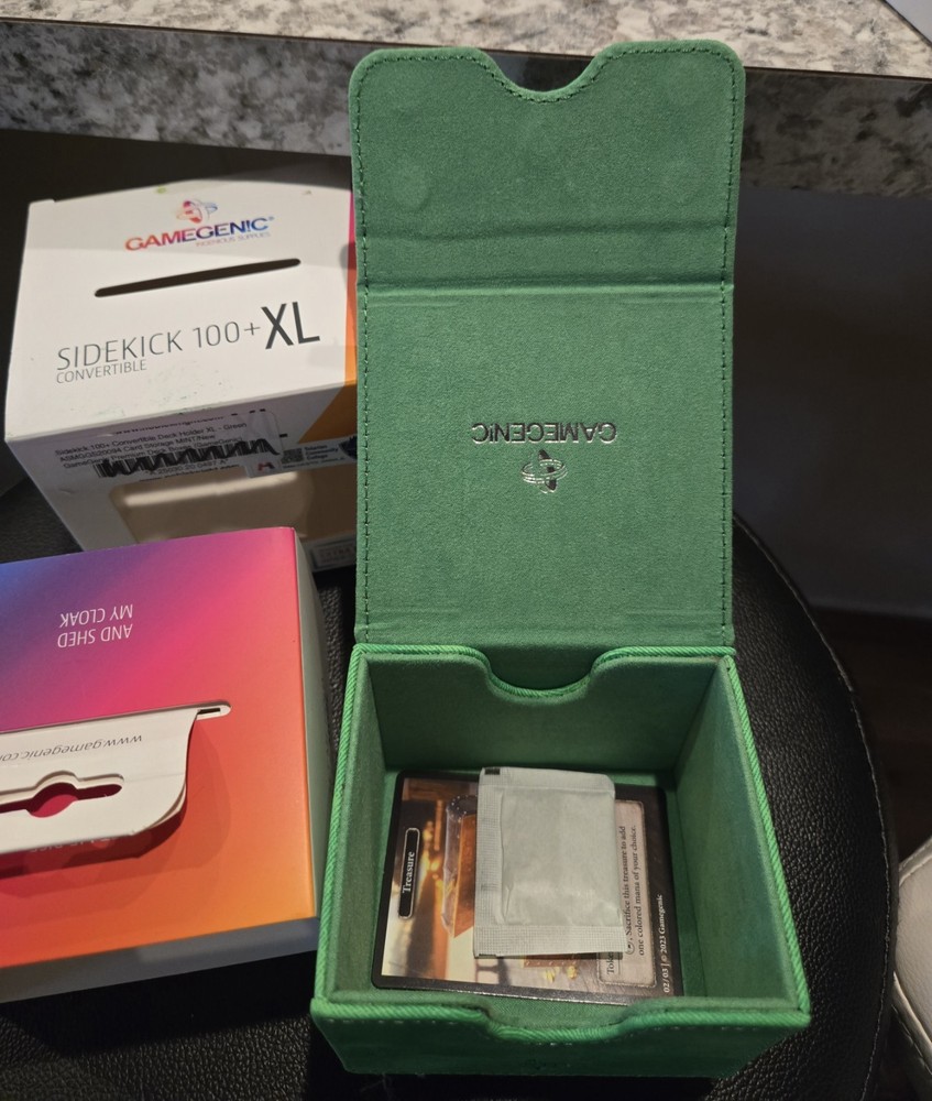 Gamegenic Sidekick 100+ XL Convertible Deck Box - Green