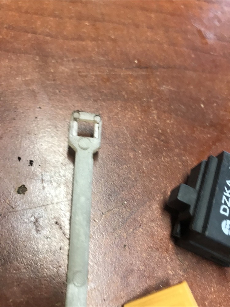 Used OEM Part Power Switch Link Assy For Chicago Multi-Function Tool 65700