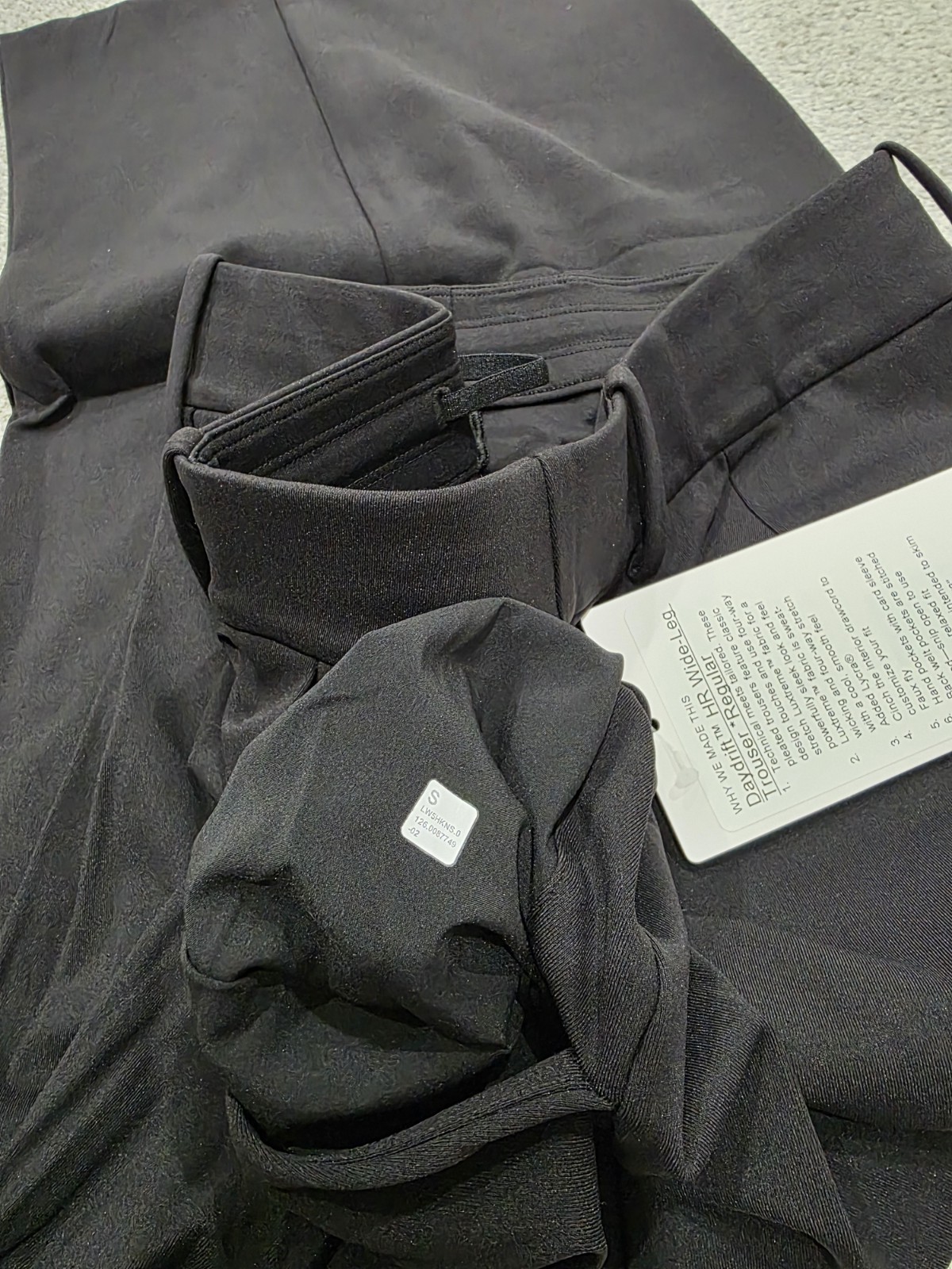 Lululemon Daydrift High-Rise Wide-Leg Trouser Regular Size S Color Black 31.5"