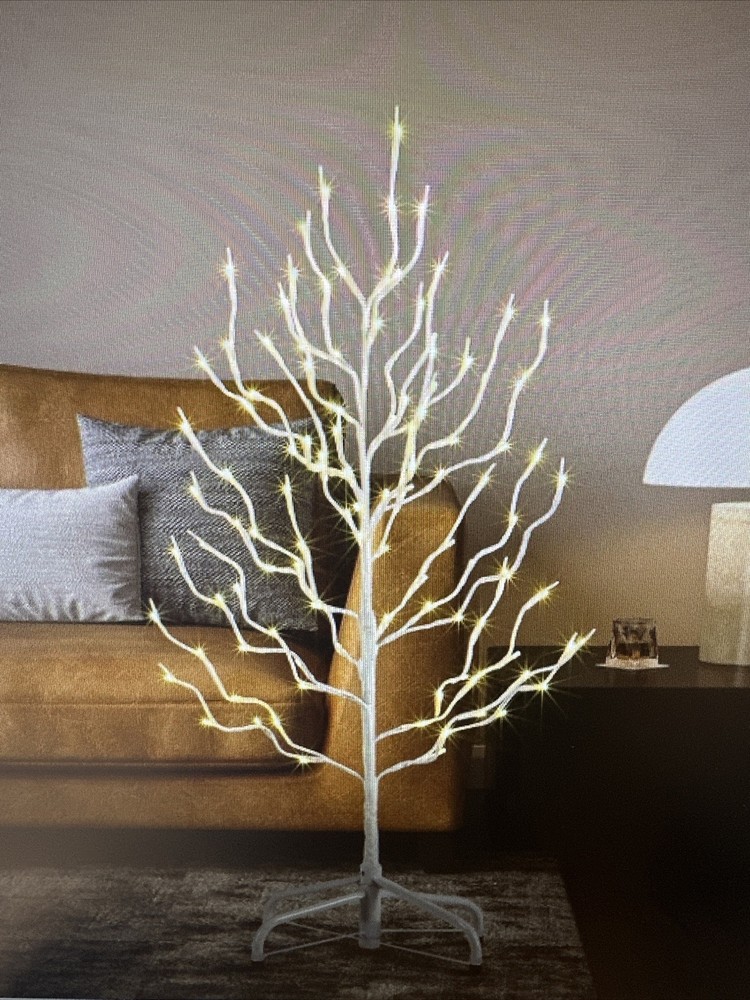 NEW Lightshare 8FT 132L LED Birch Tree