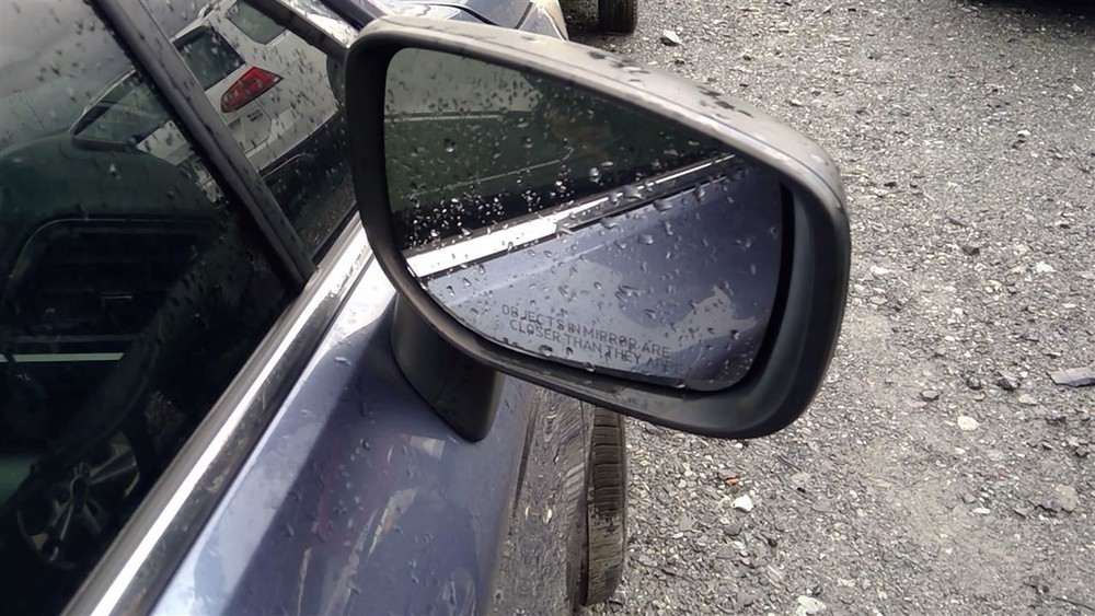 LEGACY 2018 Glove Box 2047862