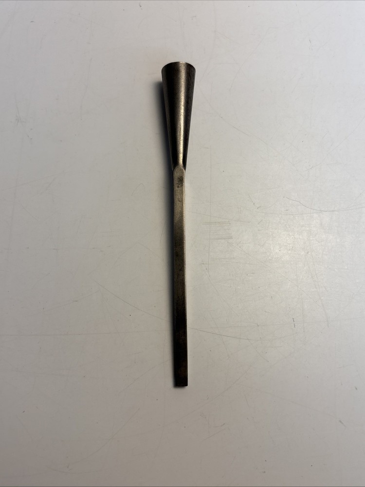 Antique C. Ives 1/4” Socket Chisel 1800s USA