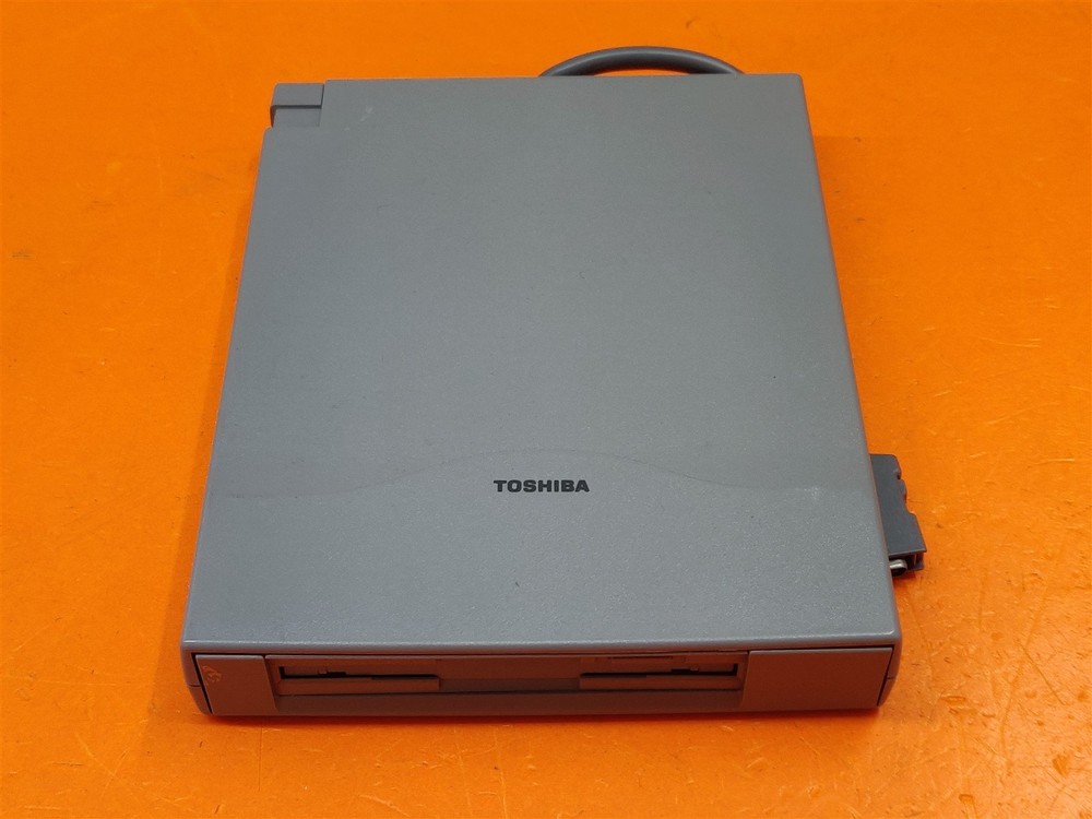 ⭐️⭐️⭐️⭐️⭐️ Toshiba External FDD Floppy Disk Drive Attachment Case