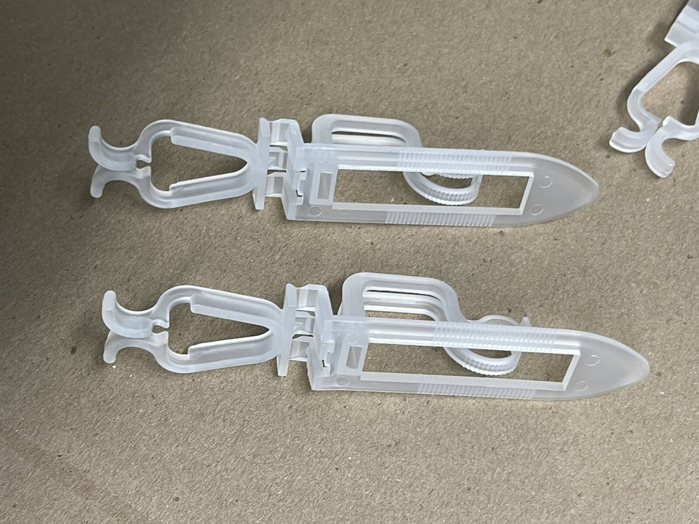 100-pack Heavy Duty Light Clips