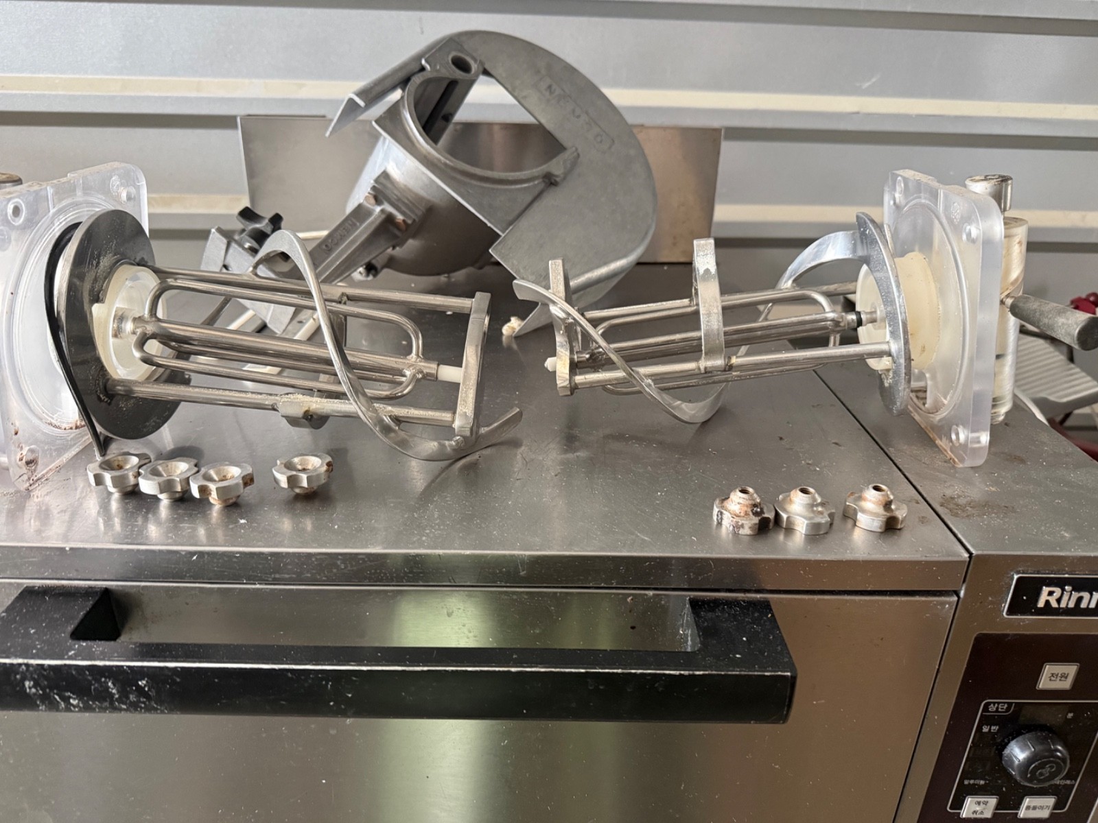 TAYLOR SOFT SERVE ICE CREAM MACHINE BEATER WITH ASSEMBLY COMPLETE.