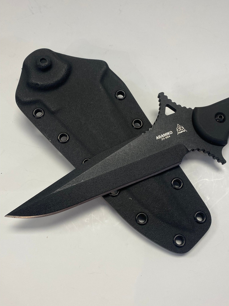 Topps "Abaniko" Fixed Blade Knife Black on Black - Plain Edge