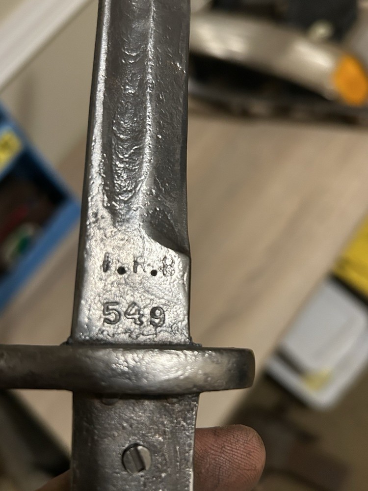 Bayonet Marked F.R.8 549
