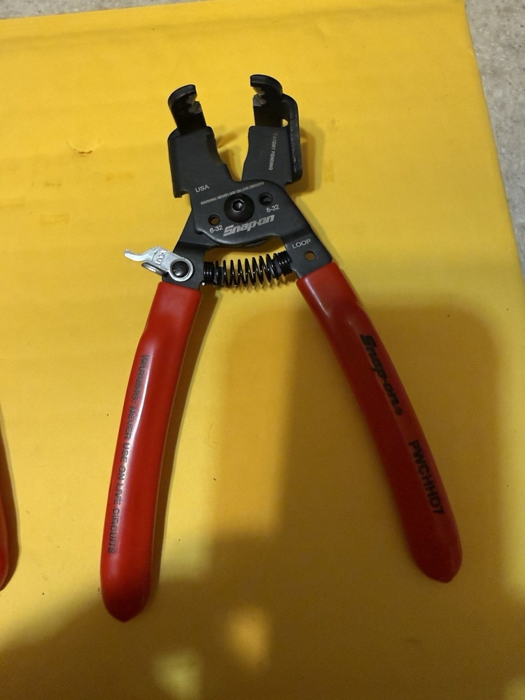 Snap-on Tools USA 2PC Inline 90° Angle Wire Stripper Cutter Pliers