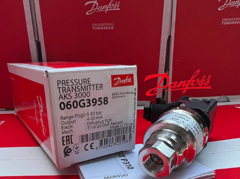 Danfoss AKS3000 0-30bar 060G3958 sensor