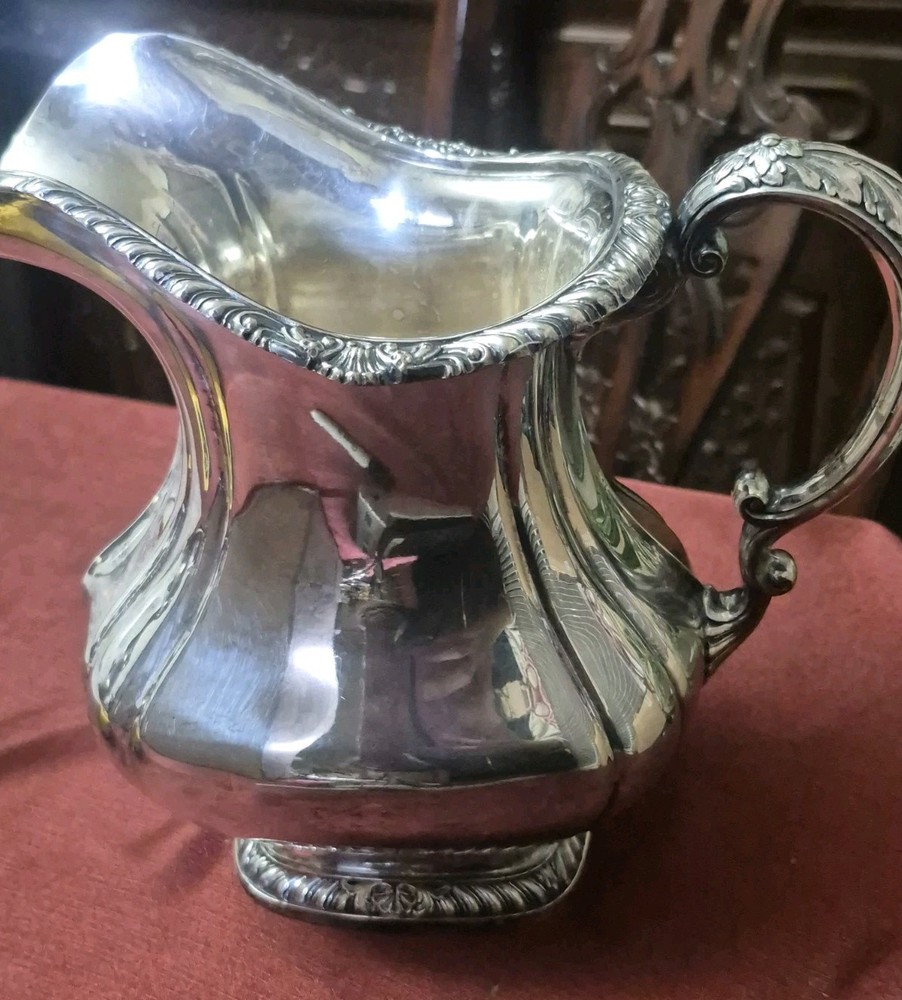 Gorham Superfine Shell And Gadroon Silver Plate Water Pitcher Model Y1124