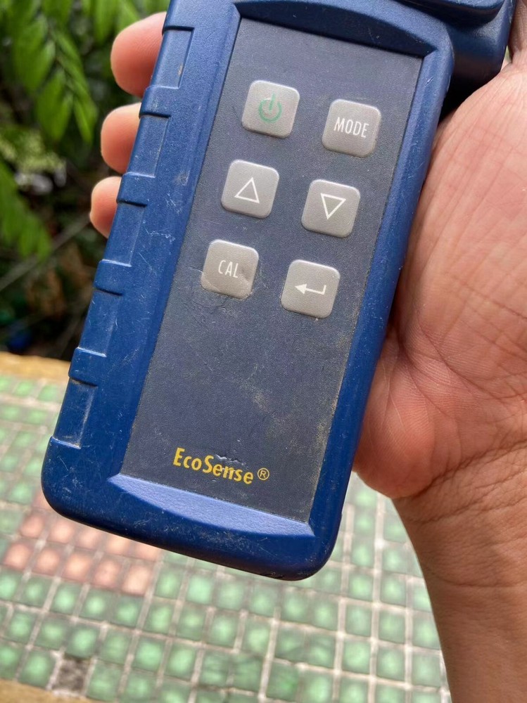 YSI EcoSense DO200 Portable Dissolved Oxygen Meter W/O Probe
