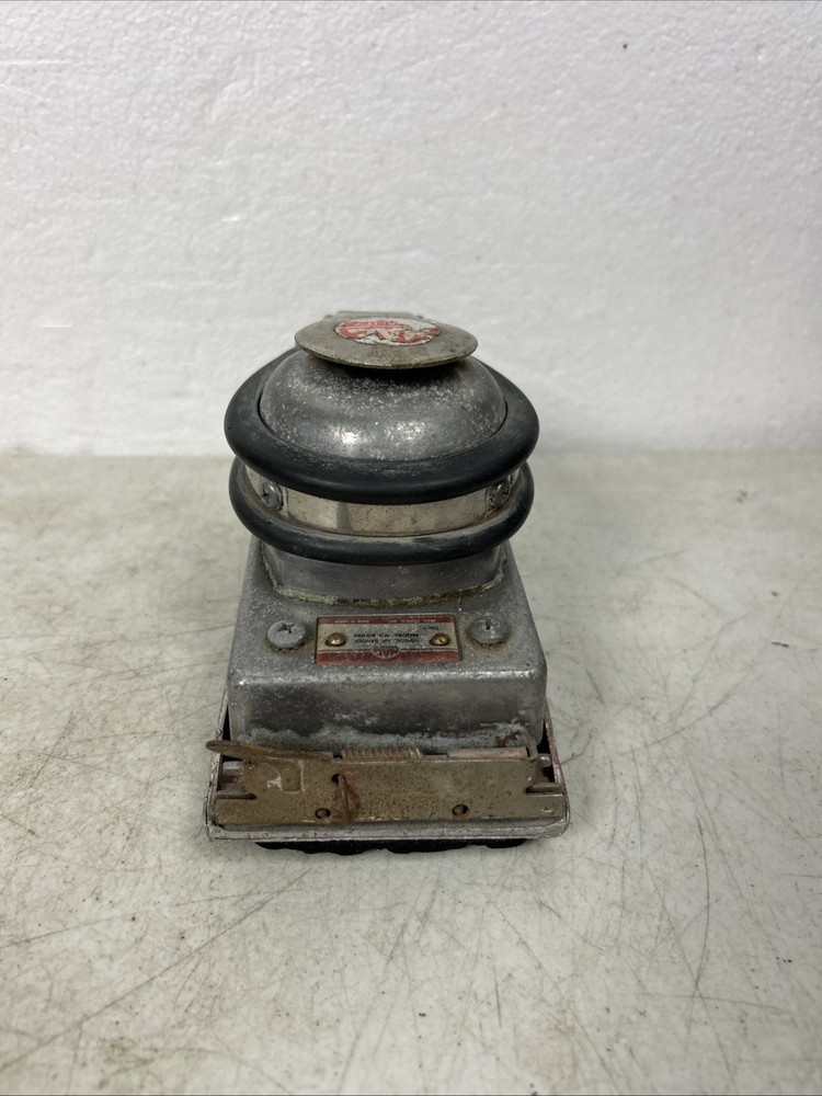 Mac Tools Palm Sander Model AS105 Used