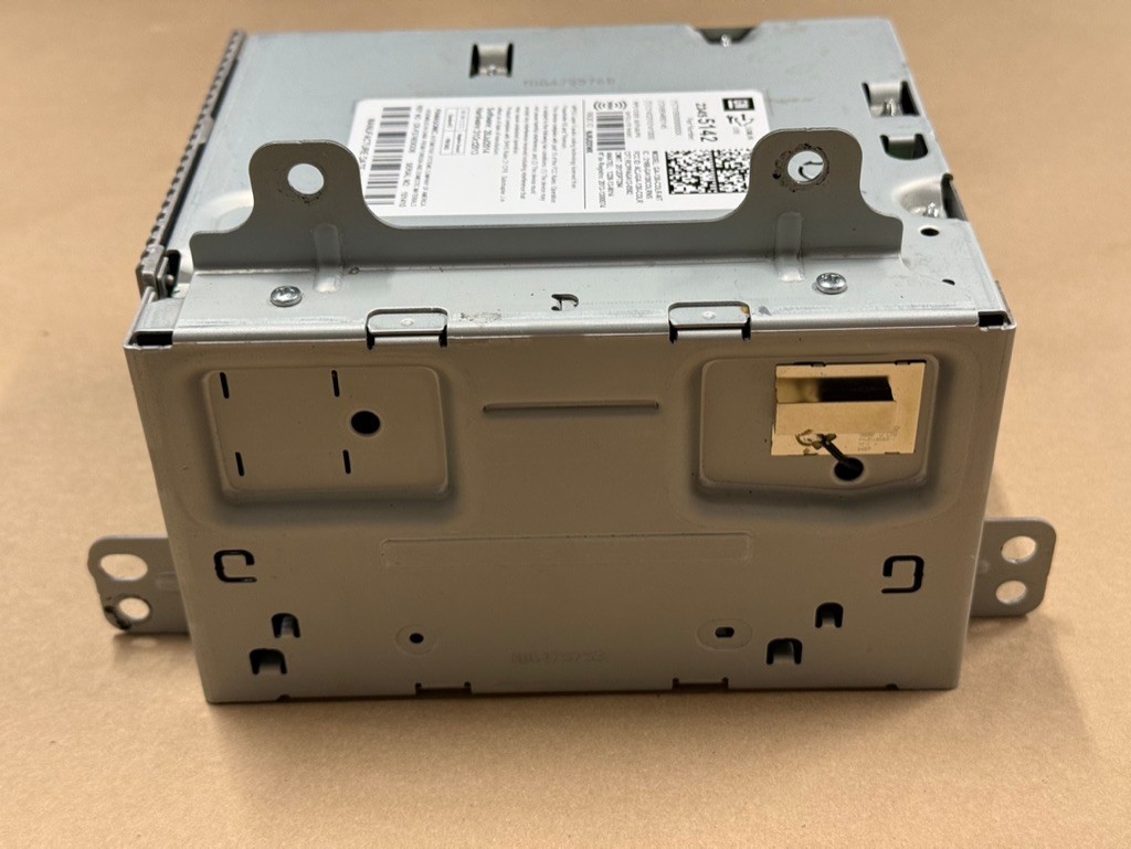 2015 Chevrolet Camaro SS MyLink Premium Radio Face Plate GM - OEM