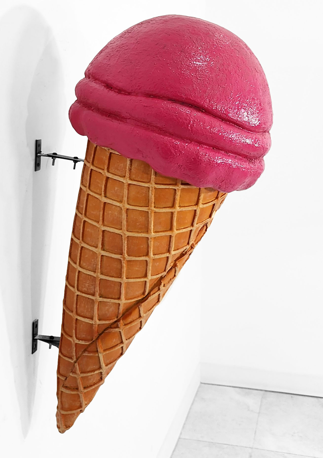 Ice Cream Cone Statue Hot Pink Scoop Wall Hanging Waffle Cone 3Ft Indoor Outdoor