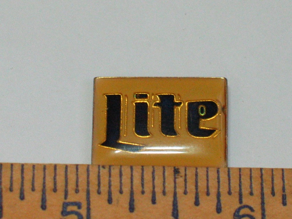 Lite Beer Yellow (Miller) Beer Pin **