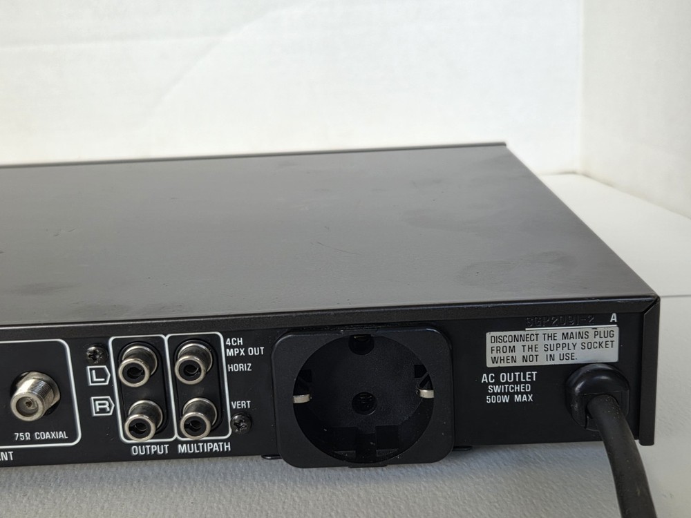 Technics ST -S7 Fm Tuner Dim Display