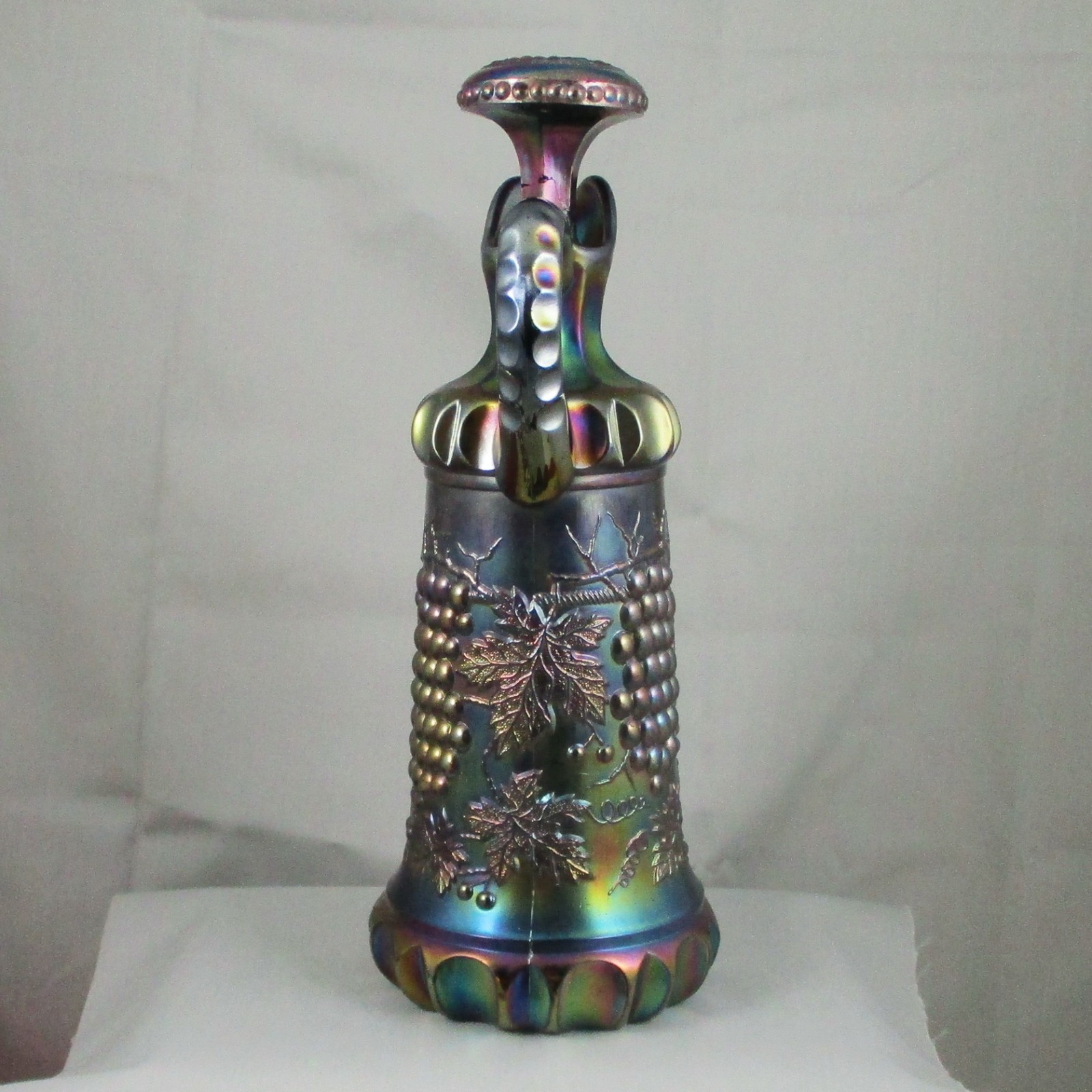 NORTHWOOD AMETHYST GRAPE & CABLE CARNIVAL GLASS DECANTER WITH STOPPER