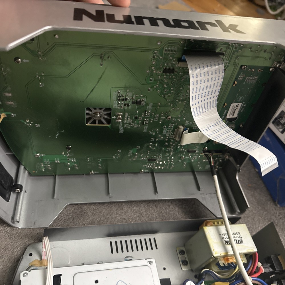 Numark NDX400: Stand Alone USB / CD Player & DJ Controller; READ DESCRIPTION