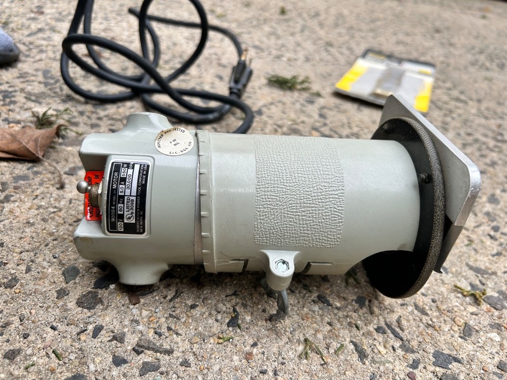 electric Bosch palm router