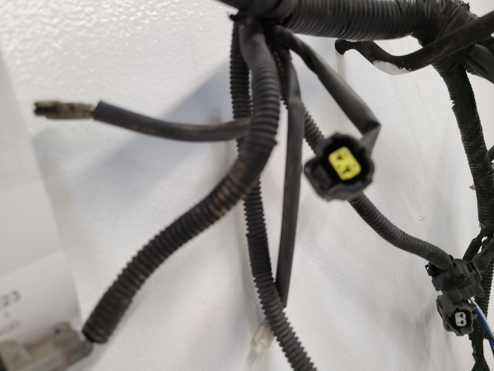 2010 2011 2012 2013 2014 SUBARU LEGACY Engine Wire Harness