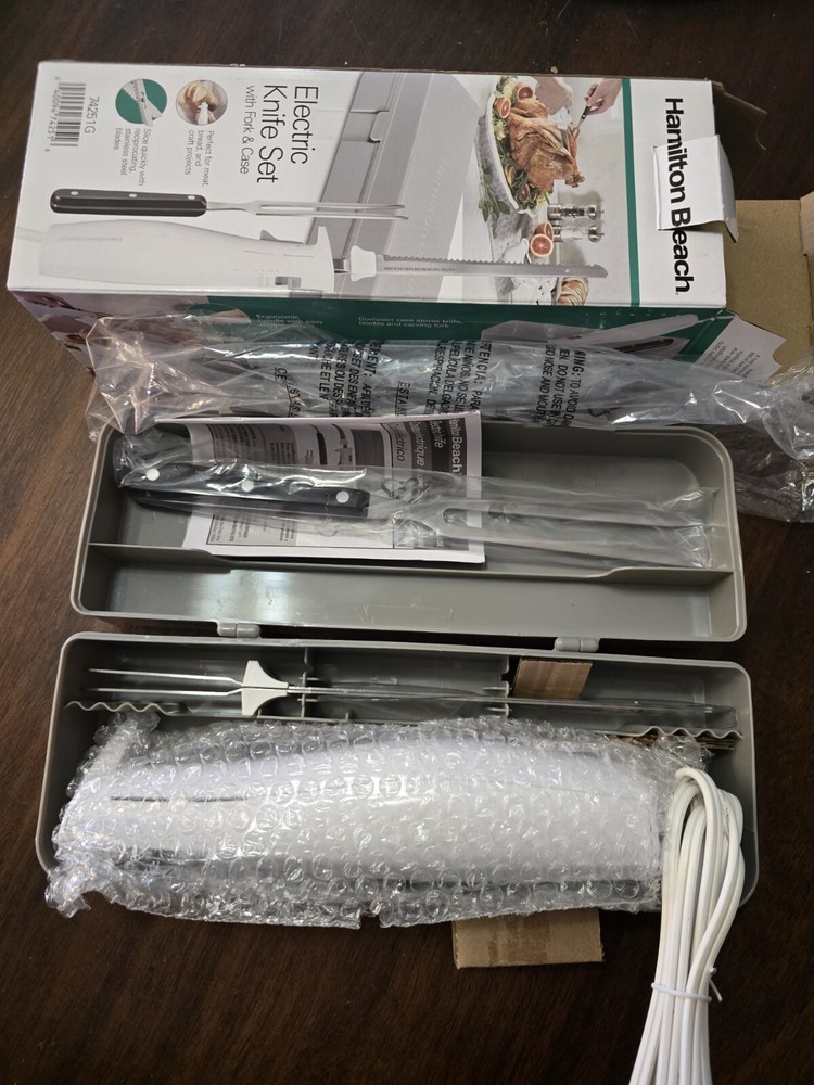 Hamilton Beach Electric Knife Set with Fork and Case