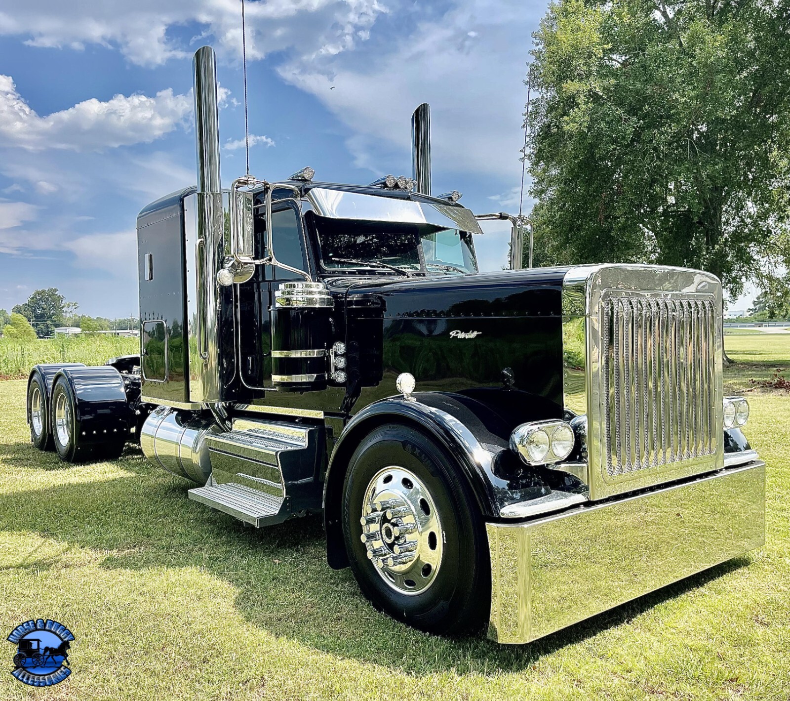 ROLLIN LOW PETERBILT 11'' X 7.5'' FLAT BOTTOM VISOR V. TOP 386,389,379,388 #1034