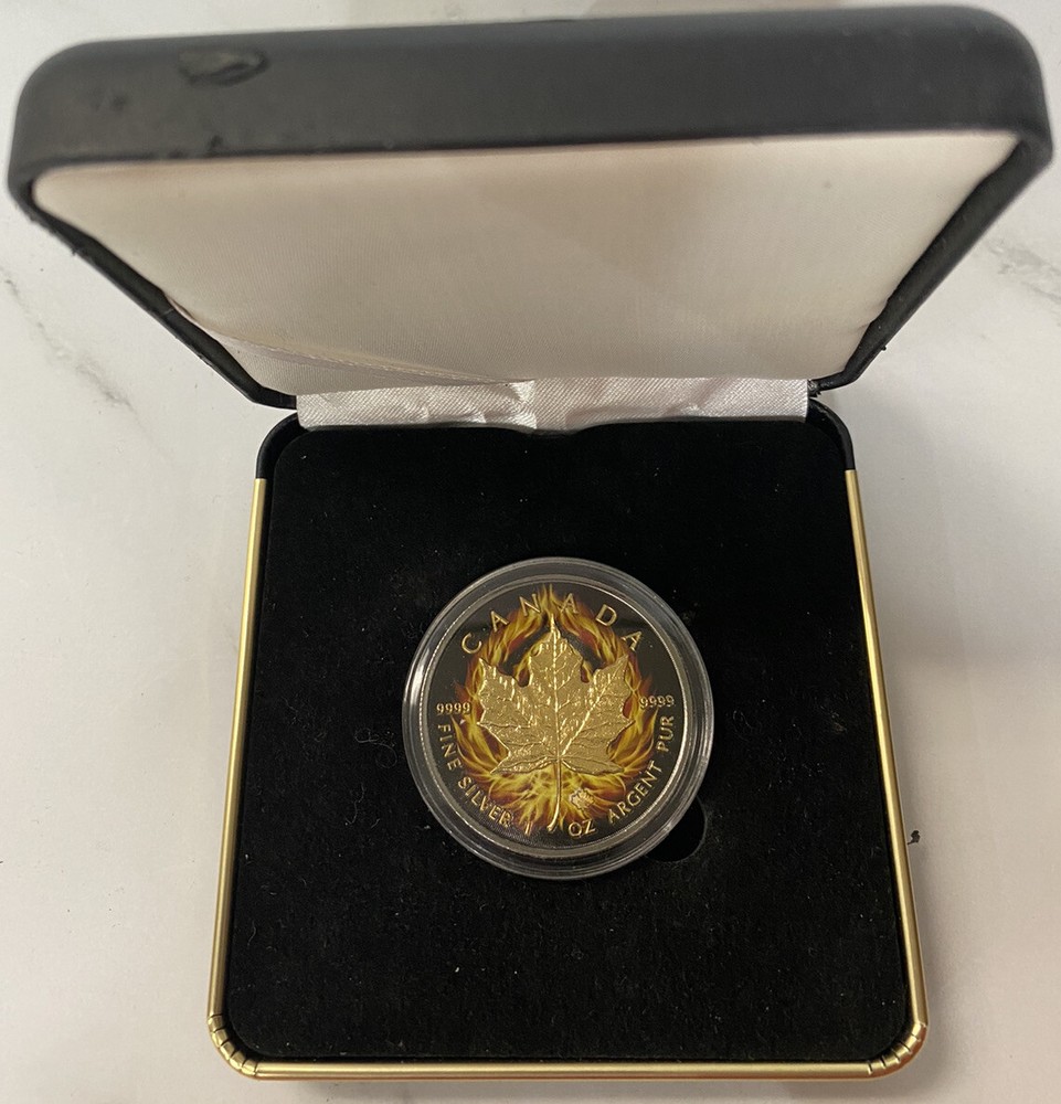 Canada 2015 $5 Burning Maple Silver Coin - Only 500 Minted cd