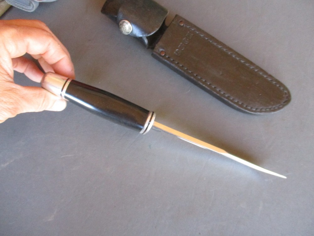 Vtg No Date Code BUCK MODEL 119 Fixed Blade Knife with Sheath