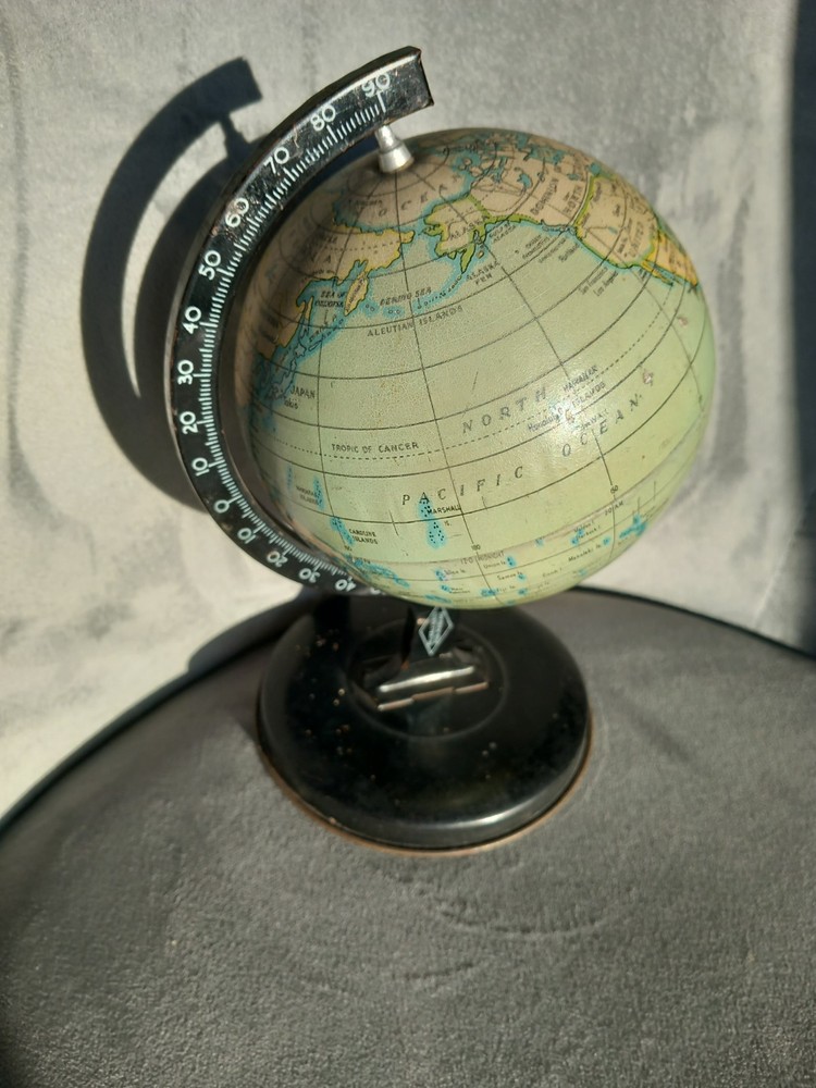 RELIABLE SERIES 1950s Tin World Globe.