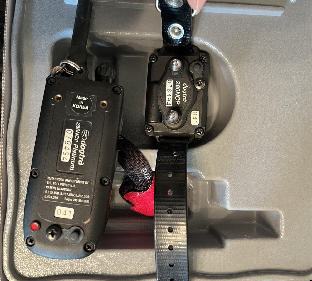 Dogtra 280NCP Platinum Remote Trainer – 1/2 Mile Range E‑Collar READ DESCRIPTION