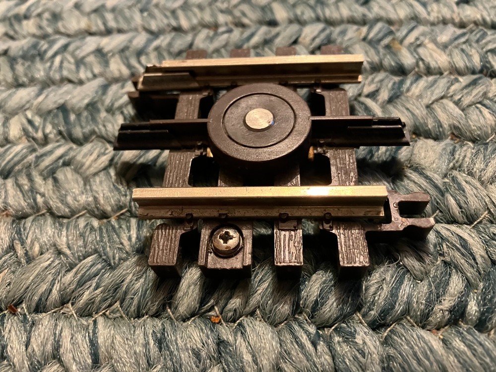 Atlas 3 Rail Uncoupler, Used